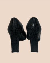 Load image into Gallery viewer, Charles Jourdan Snakeskin Pumps Size 7
