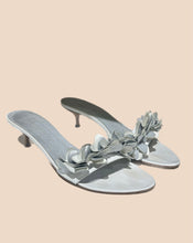 Load image into Gallery viewer, Pollini Silver White Flower Sandal Heels Size IT 39
