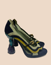 Load image into Gallery viewer, RARE: Vintage Prada Spring Summer 2008 Fairy Collection Heels With Sculpted Heel
