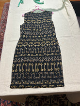 Load image into Gallery viewer, Dolce &amp; Gabbana Key Dress Size IT 42/ US 6/ Uk 10
