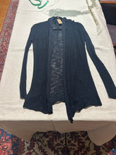 Load image into Gallery viewer, Vintage Knit Cardigan Shirt Size M/L
