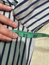 Load image into Gallery viewer, Hugo Boss Mens Vertical Striped Shirt Oversized Size US 6/ IT 42
