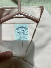 Load image into Gallery viewer, Vintage Men’s size M Brooks Brothers Salmon Dress Shirt
