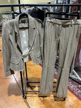 Load image into Gallery viewer, Zenobia Gray Tweed Wrap Blazer with Pants Size 4/6
