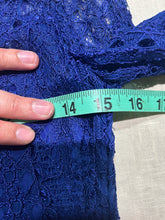 Load image into Gallery viewer, Vintage Emilio Pucci Blue Lace Dress Size Size IT 42/ US 6
