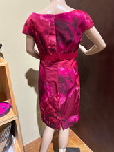 Load image into Gallery viewer, Giambattista Valli Couture Pink Cocktail Dress Size US 8/ IT 44
