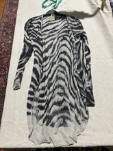 Load image into Gallery viewer, Zebra Cardigan Size EU 38/ IT 42/ US 6
