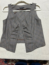 Load image into Gallery viewer, Zenobia Gray Plaid Suit Set (Vest, Skirt, and Pants) Size IT 42/ US 6
