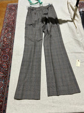 Load image into Gallery viewer, Zenobia Gray Plaid Suit Set (Vest, Skirt, and Pants) Size IT 42/ US 6
