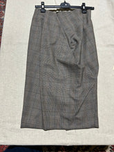 Load image into Gallery viewer, Zenobia Gray Plaid Suit Set (Vest, Skirt, and Pants) Size IT 42/ US 6
