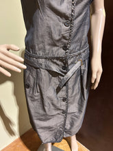 Load image into Gallery viewer, Vintage Sheath Pinstripe Gray/ Brown Dress Size US 6/ IT 42
