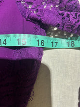 Load image into Gallery viewer, Stunning Purple Lace Gown Dress Size IT 42/ US 6
