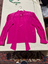 Load image into Gallery viewer, Vintage Hot Pink Top with Tie Detail IT 40/ US 4
