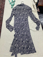Load image into Gallery viewer, Vintage Diane von Furstenberg Zebra 100% Silk Dress IT 44/ US 8
