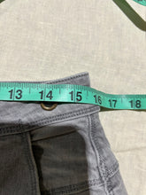 Load image into Gallery viewer, Manila Grace Gray Skinny Jeans Size 30
