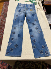 Load image into Gallery viewer, Dolce Gabbana Canadian Leaf Jeans Size 36
