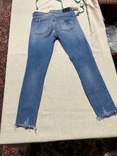 Load image into Gallery viewer, Vintage R13 Light Wash Distressed Jeans Size 29
