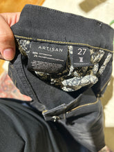 Load image into Gallery viewer, Artisan Black Skinny Jeans Size 27
