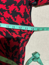 Load image into Gallery viewer, Alexander McQueen Red Houndstooth Optical Illusion Dress Size S
