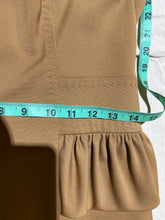 Load image into Gallery viewer, DSqaured Beige Square Neck with Ruffle Size S
