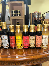 Load image into Gallery viewer, Giusti - Balsamic Glaze- Various Flavours- 150-200ml
