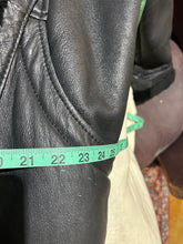 Load image into Gallery viewer, Vintage Black Shearling Coat Size L
