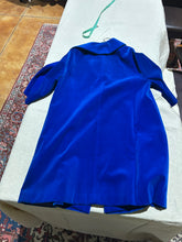 Load image into Gallery viewer, RARE 1960s Vintage Electric Blue Coat Size S/M
