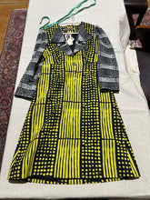 Load image into Gallery viewer, Duro Olowu Patterned Coat Size M
