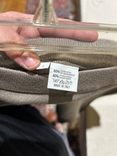 Load image into Gallery viewer, Stretchy Vintage Skirt Knee Length Size 6
