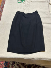 Load image into Gallery viewer, Giorgio Armani Vintage Pencil Skirt Size 2
