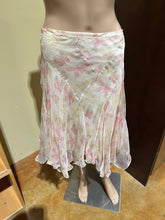 Load image into Gallery viewer, Max Studio 100% Silk Butterfly Bias Cut Skirt Size S
