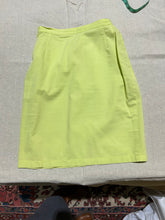 Load image into Gallery viewer, Bright Green 100% Cotton Knee Length Skirt Size IT 44/ US 8

