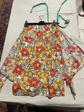 Load image into Gallery viewer, Espirit Bright Floral Knee Length Skirt Size M

