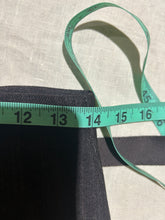 Load image into Gallery viewer, Zenobia Gray Wool Skirt with Belt and Pockets Size 4
