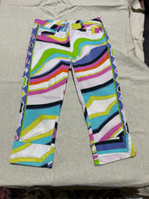 Load image into Gallery viewer, RARE Vintage Pucci Bright Iconic Pattern Capri Jeans Size 6
