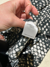 Load image into Gallery viewer, Stella McCartney Black and White Contrast 100% silk Honey Comb Dress Size 6
