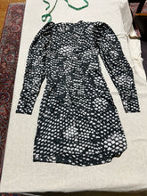 Load image into Gallery viewer, Stella McCartney Black and White Contrast 100% silk Honey Comb Dress Size 6
