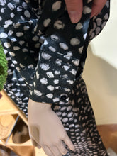 Load image into Gallery viewer, Stella McCartney Black and White Contrast 100% silk Honey Comb Dress Size 6
