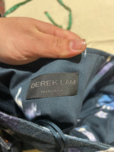 Load image into Gallery viewer, Zara/ Derek Lam Summer Set Navy Blue Paisley and Floral Size 6/ M

