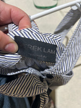 Load image into Gallery viewer, Derek Lam Halter Top with Pockets and Bow Size 6
