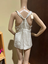 Load image into Gallery viewer, Vintage Cream Twist Back Summer Top Size M
