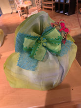 Load image into Gallery viewer, Nonna’s Mother&#39;s Day Basket
