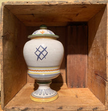 Load image into Gallery viewer, Antica Deruta -  Rheum Jar
