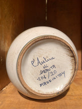 Load image into Gallery viewer, Antica Deruta -  Pionia Jar
